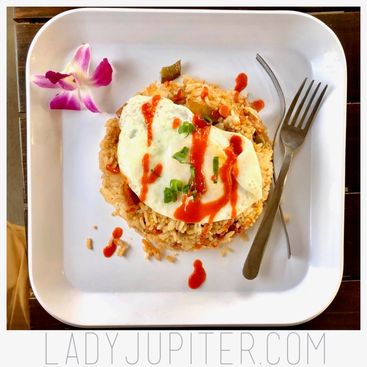 Surfers rice is fast, filling, and oh so delicious. If you're going to Honolulu soon, there's a place in Queen's Beach that you've got to visit! #honolulu #hawaii #surfersrice #spam