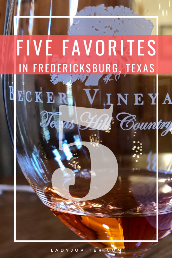 I'm gushing about my favorites in Fredericksburg, Texas today! Fredericksburg is a great weekend trip, and I cannot recommend it enough - well, that it if you also seek fine food and drink! Thrillseekers may be dissapointed. Thirsty wine-drinkers will not. #FiveFaves #5Faves #LadyJupiter #Fredericksburg #FredericksburgTexas #roadtrip #FBurg #GermanTown #TexasWine