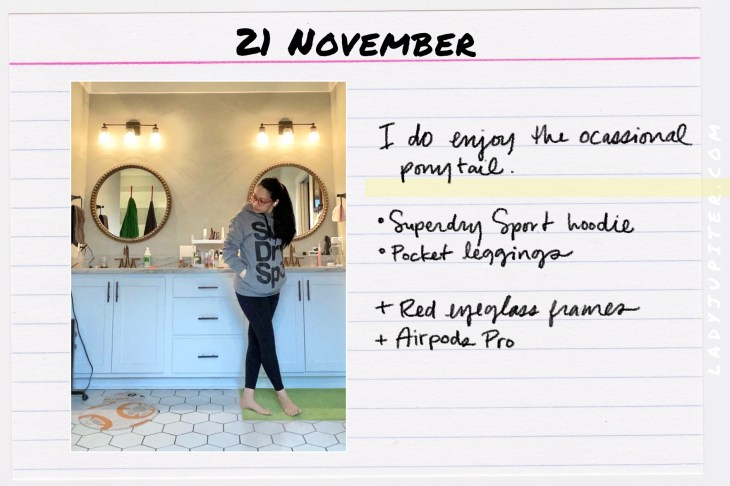 Outfits of the Day, Q4! Here's what I wore this quarter. I'm a hobby-blogger with a toddler, here's what I like to wear. #OOTD #MomOutfits #MomStyle #November #SuperDry